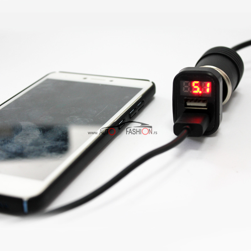 Auto punjač za telefon 2xUSB + merač za A i V model 2.