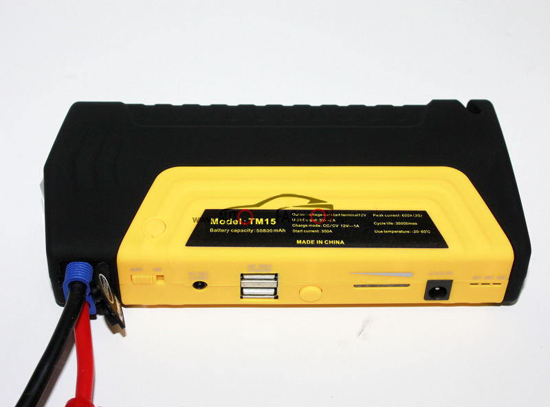 Jump starter (boster) za automobil TM15